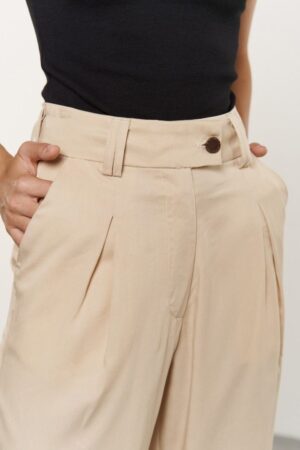 wp n pnt s23 005 beige 3 