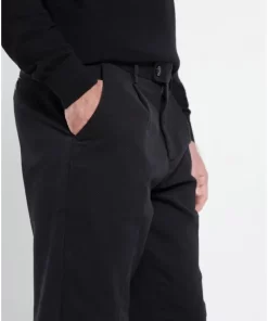 Chino παντελόνι με πιέτες MRM008 209 02 Black (3)