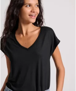 Γυναικείο μονόχρωμο t shirt από βισκόζη FBL009 107 04 Black (2)