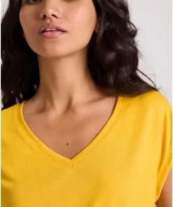 Γυναικείο μονόχρωμο t shirt από βισκόζη FBL009 107 04 Yellow (3)
