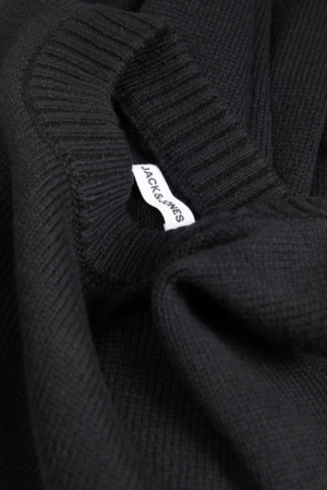 πλεκτό πουλόβερ με ανάγλυφη πλέξη 12236774 Black (4)