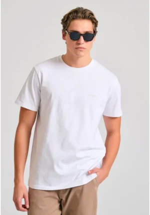FBM011 001 04 WHITE 1