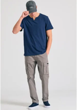 FBM011 004 04 NAVY 2
