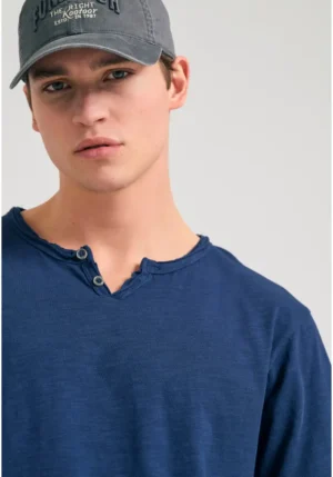 FBM011 004 04 NAVY 3