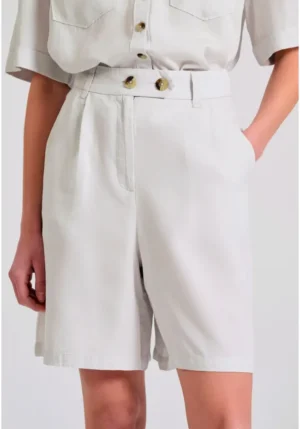 Lyocell garment dyed σόρτς με πιέτες FBL011 102 03 Mist