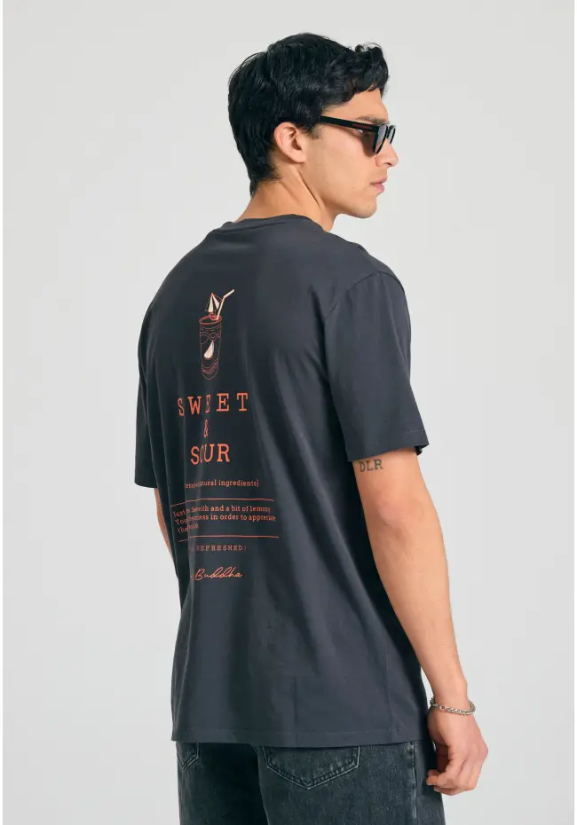 Relaxed t shirt με text artwork τύπωμα στην πλάτη FBM011 060 04 Anthracite (2)