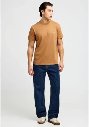 Essential t shirt με λαιμόκοψη FBM013 001 04 Tobacco Brown (2)